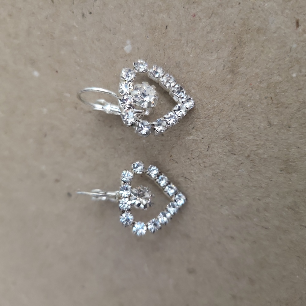 Beautiful Rhinestone Heart Shaped Earrings
